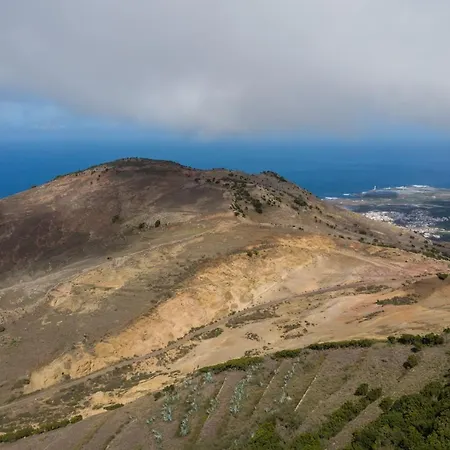 高级c公寓：私人游泳池和礼宾服务